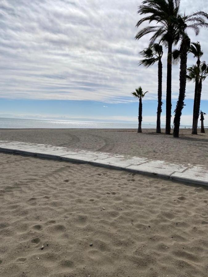 Stylish 3 Bed House 2 Bathrooms, With Patio, Roof Terrace And Communal Pool 5 Minutes Away From The Beautiful Spanish White Village Of Casares Pueblo And Only 20 Mins From The Sea מראה חיצוני תמונה